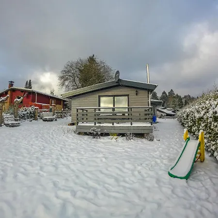 Chalet Ferienhaus Mit Blick Uber Bromskirchen